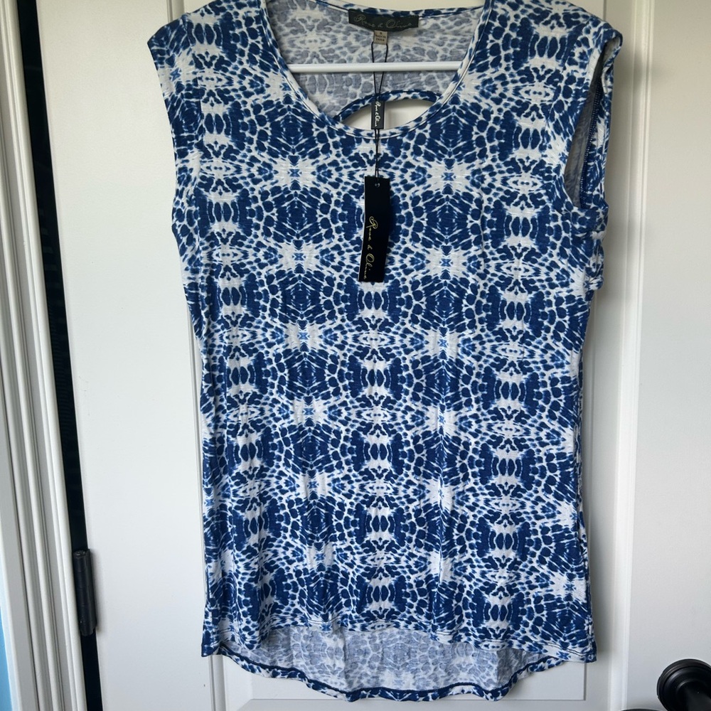 Rose & Olive Navy and White Patterned Blouse